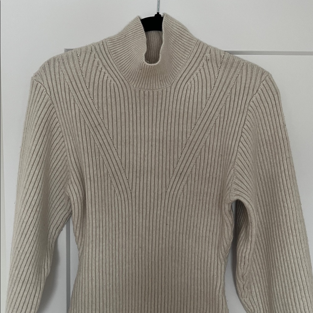 H&M Viral sweater dress - Picture 3 of 6